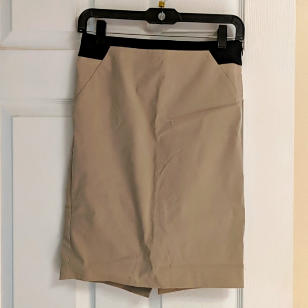 The Limited Exact Stretch Skirt